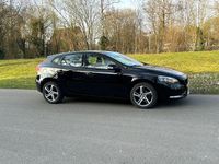 Gebraucht Volvo V40 120 PS (88 kW) 2016 Schwarz Limousine