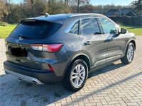 Gebraucht Ford Kuga Titanium 224 PS (164 kW) 2021 Grau SUV