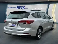 Gebraucht Ford Focus Cool & Connect 2022 Silber Limousine