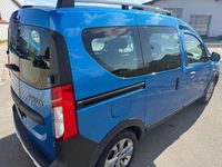 Gebraucht Dacia Dokker Stepway 116 PS (85 kW) 2016 Blau Van / Kleinbus