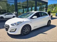 Gebraucht Hyundai i30 Classic 110 PS (80 kW) 2016 Weiß Limousine