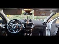 Gebraucht Smart ForFour Passion 90 PS (66 kW) 2018 Weiß Kleinwagen