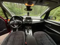 Gebraucht BMW 218 Active Tourer 150 PS (110 kW) 2015 Rot Van / Kleinbus