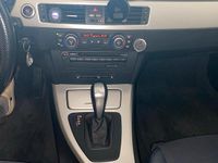Gebraucht BMW 325 218 PS (160 kW) 2008 Kombi