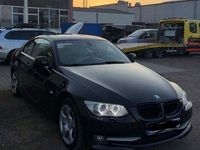 Gebraucht BMW 318 Exclusive 143 PS (105 kW) 2010 Schwarz Coupé