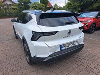 Gebraucht Renault Scenic E-Tech Iconic 160 kW (218 PS) 2024 Weiß SUV