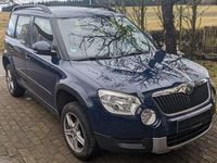 Gebraucht Skoda Yeti 110 PS (80 kW) 2012 Blau SUV