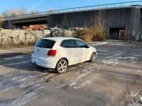 Gebraucht VW Polo 90 PS (66 kW) 2013 Weiß Kleinwagen