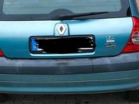 Gebraucht Renault Clio II 75 PS (55 kW) 2003 Grün Limousine