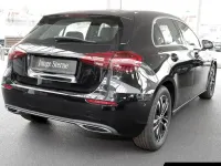 Gebraucht Mercedes A180 Progressive 136 PS (100 kW) 2025 Schwarz Limousine