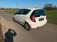 Gebraucht Mercedes A180 109 PS (80 kW) 2007 Weiß Kleinwagen