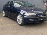 Gebraucht BMW 320 Basis 150 PS (110 kW) 1998 Blau Limousine