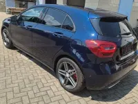 Gebraucht Mercedes A180 116 PS (85 kW) 2018 Blau Limousine