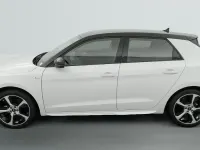 Neu Audi A1 Design 116 PS (85 kW) 2025 Blanc glacier/ toit noir SUV