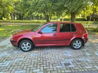 Gebraucht VW Golf III 75 PS (55 kW) 1998 Rot Limousine