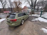 Gebraucht VW Passat Highline 190 PS (139 kW) 2016 Blau Kombi