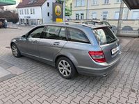 Gebraucht Mercedes C200 184 PS (135 kW) 2009 Palladiumsilber  metalliclack Kombi