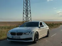 Gebraucht BMW 530 256 PS (188 kW) 2017 Weiß Limousine