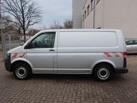 Gebraucht VW T5 140 PS (102 kW) 2012 Silber Van