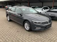 Gebraucht VW Passat 150 PS (110 kW) 2020 Grau Limousine