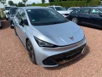 Gebraucht Cupra Born 169 kW (231 PS) 2022 Geysirsilber Kleinwagen