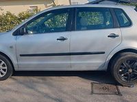 Gebraucht VW Polo Basis 54 PS (39 kW) 2003 Silber Limousine