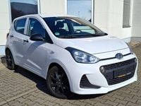 Gebraucht Hyundai i10 67 PS (49 kW) 2018 Weiß Kleinwagen