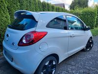 Gebraucht Ford Ka Titanium 70 PS (51 kW) 2015 Weiß Kleinwagen