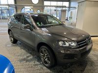 Gebraucht VW Touareg 244 PS (179 kW) 2011 Grau SUV