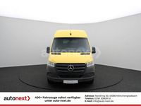 Gebraucht Mercedes Sprinter 143 PS (105 kW) 2020 Calcitgelb Van