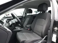Gebraucht VW Passat Business 120 PS (88 kW) 2020 Mangangrau metallic mangangrau metallic Limousine