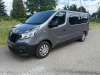 Gebraucht Renault Trafic Expression 145 PS (106 kW) 2017 Grau Van / Kleinbus