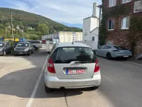 Gebraucht Mercedes A180 116 PS (85 kW) 2011 Silber Kleinwagen