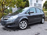 Gebraucht Opel Zafira Innovation 140 PS (102 kW) 2011 Grau Van / Kleinbus