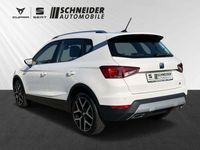 gebraucht Seat Arona FR 1.5 TSI Navi / LED / 18