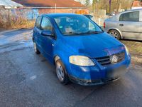 Gebraucht VW Fox 55 PS (40 kW) 2005 Blau Kleinwagen