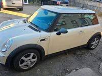 Gebraucht Mini ONE 90 PS (66 kW) 2005 Weiß Kleinwagen