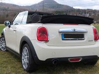 Gebraucht Mini Cooper 136 PS (100 kW) 2017 Weiß Kleinwagen