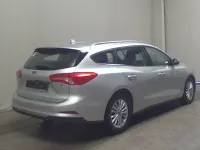 Używany Ford Focus Titanium 125 KM (91 kW) 2022 Srebrny Kombi
