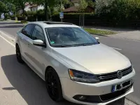 Gebraucht VW Jetta 140 PS (102 kW) 2011 Beige Limousine