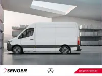 Gebraucht Mercedes Sprinter 170 PS (125 kW) 2025 Arktikweiß Van