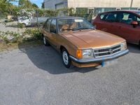 Second-hand Opel Commodore S 116 CP (85 kW) 1977 Auriu Coupe