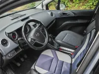 Gebraucht Opel Meriva 100 PS (73 kW) 2012 Beige Van / Kleinbus