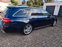 Gebraucht Mercedes E220 194 PS (142 kW) 2017 Blau Kombi