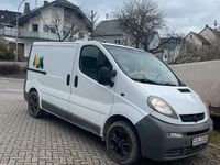 Gebraucht Opel Vivaro 100 PS (73 kW) 2005 Weiß Van / Kleinbus
