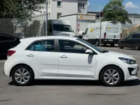 Gebraucht Kia Rio Vision 101 PS (74 kW) 2021 Weiß Limousine