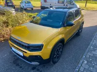 Occasion Jeep Avenger Summit 101 ch (74 kW) 2024 Jaune SUV