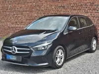 Gebraucht Mercedes B180 136 PS (100 kW) 2019 Schwarz Kleinwagen