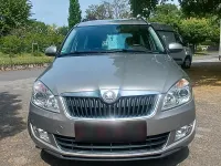Gebraucht Skoda Roomster 86 PS (63 kW) 2013 Beige Van / Kleinbus