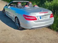 Używany Mercedes E500 408 KM (300 kW) 2011 Srebrny Kabriolet